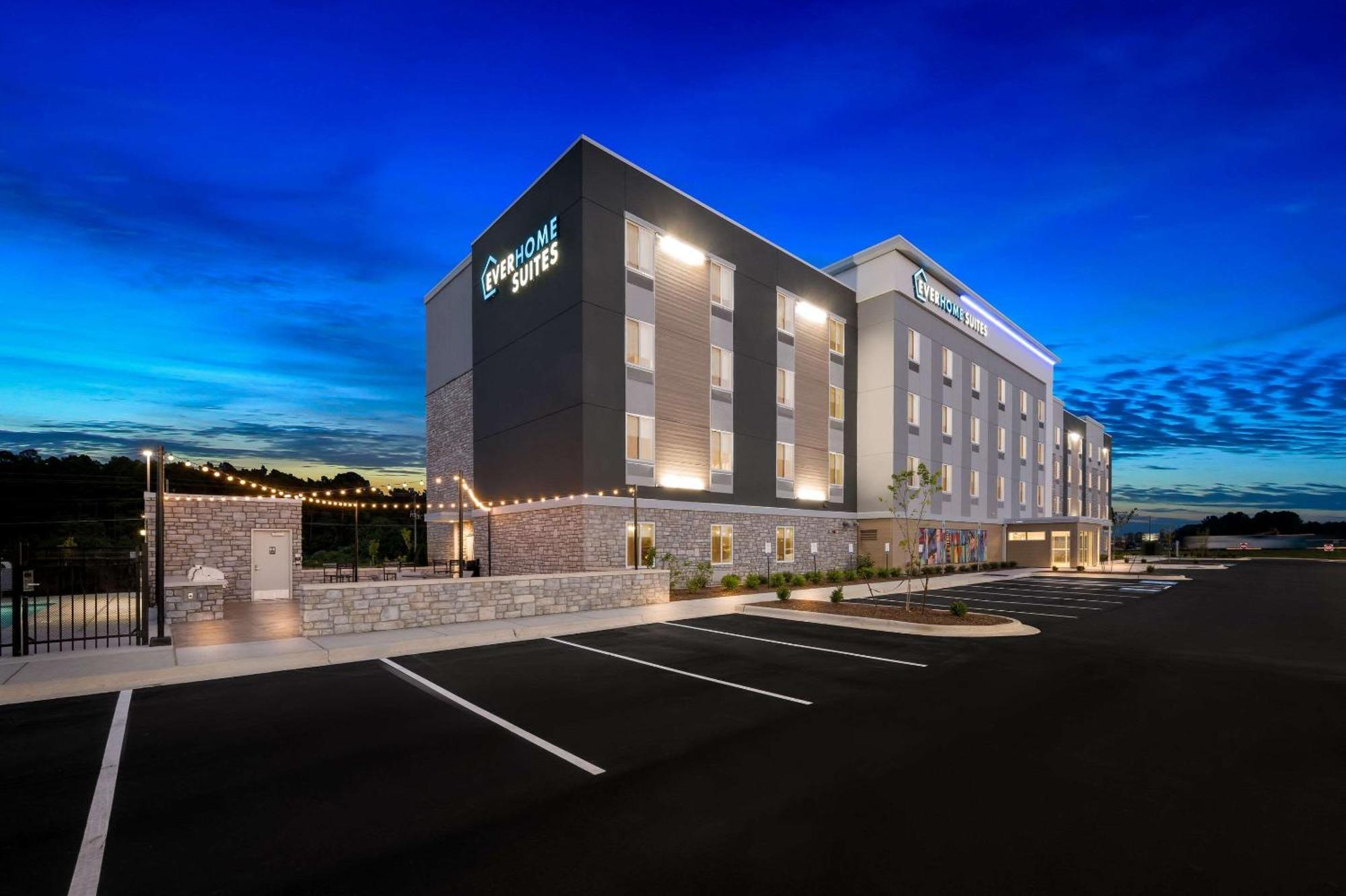 Everhome Suites Fayetteville Near Fort Bragg Εξωτερικό φωτογραφία