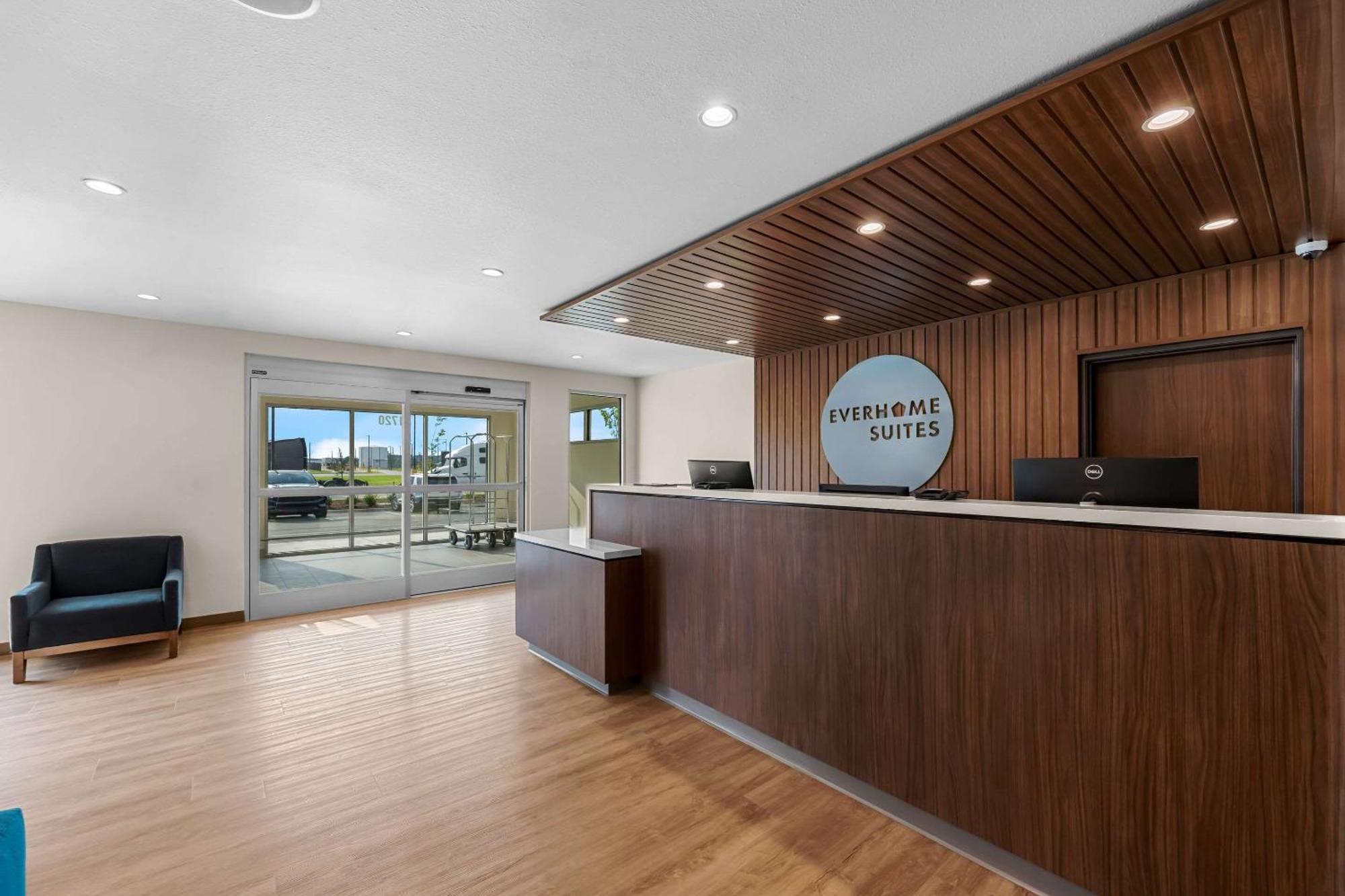 Everhome Suites Fayetteville Near Fort Bragg Εξωτερικό φωτογραφία
