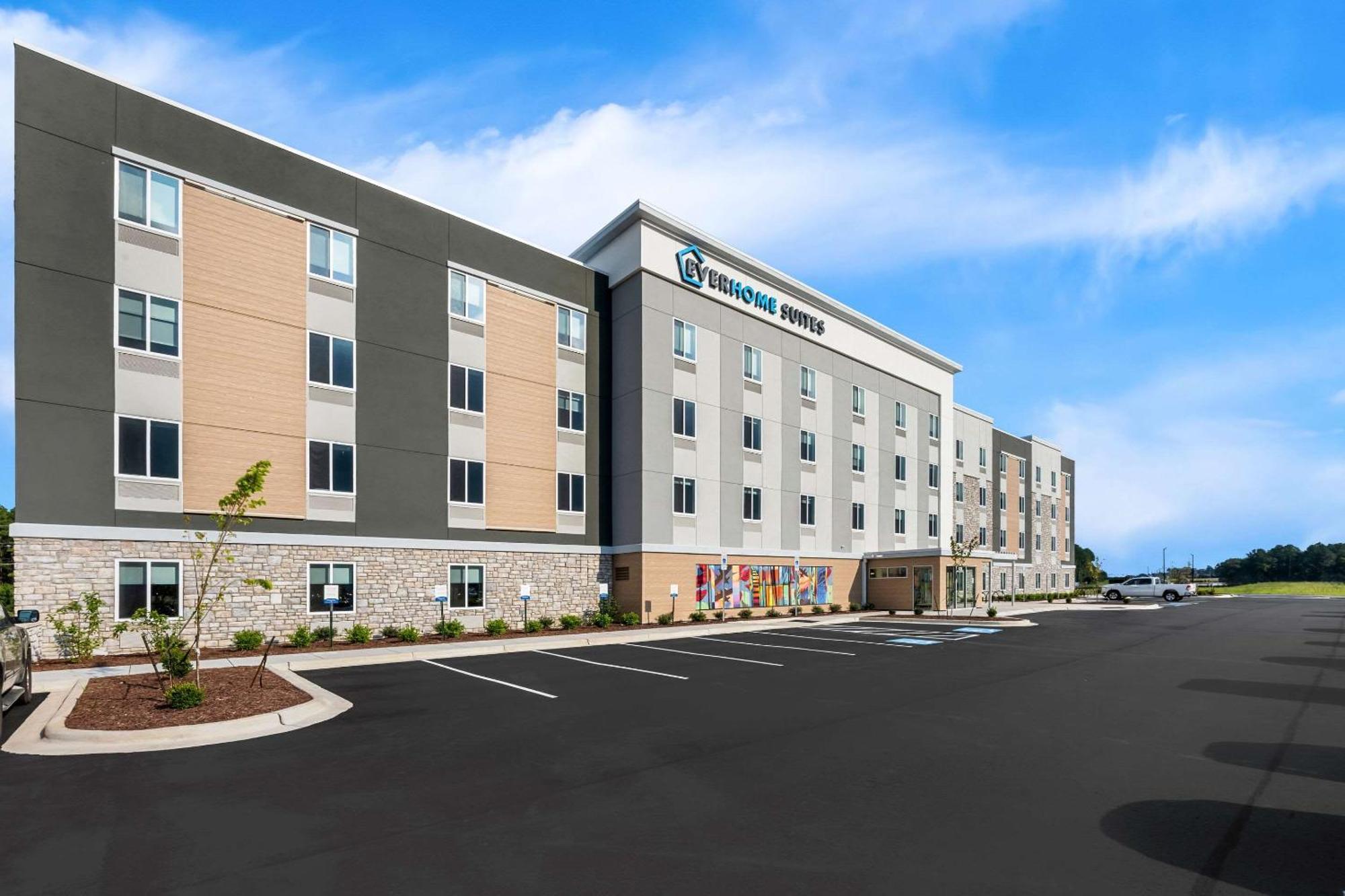 Everhome Suites Fayetteville Near Fort Bragg Εξωτερικό φωτογραφία