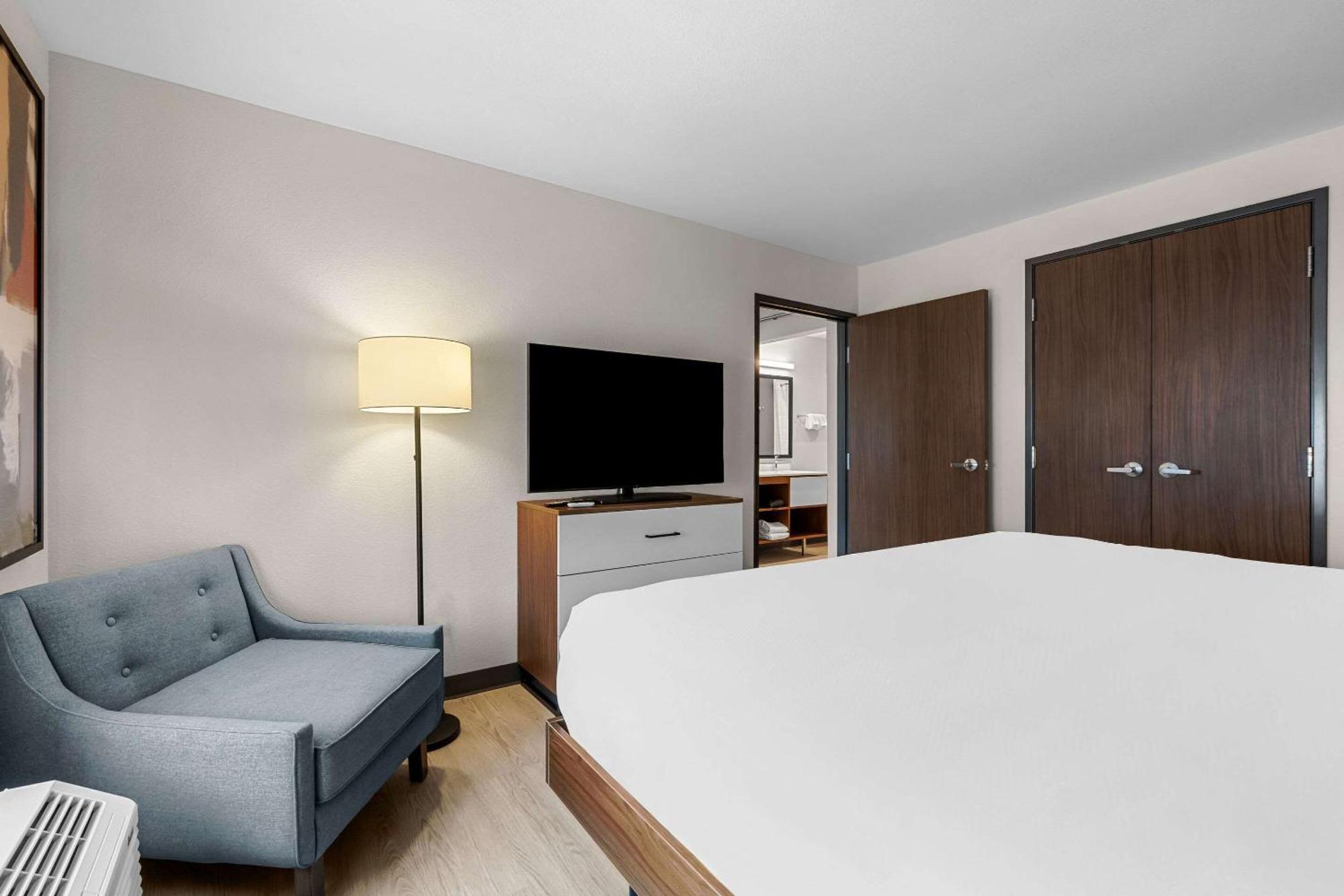 Everhome Suites Fayetteville Near Fort Bragg Εξωτερικό φωτογραφία